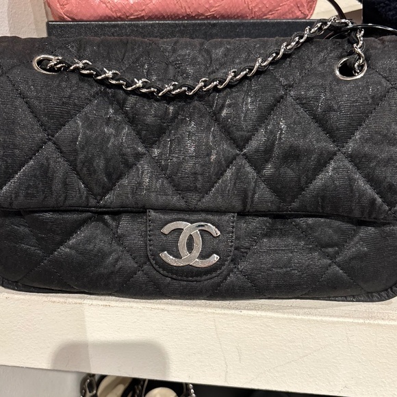 Chanel Classic Le Marais Flap Bag - Picture 2 of 8